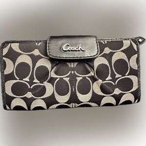 Coach Monogram Black and Cream Wallet